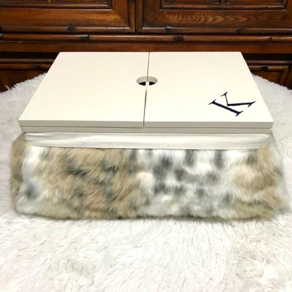 Snow Leopard Faux Fur Double Door 'K' Four Compartment Mirrored Storage Box